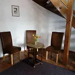 Zamecek Pod Hradem 111 Hotell Starý Jičín